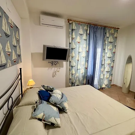 Independent Villa, Superb View Of The Sea Holiday home Anzio