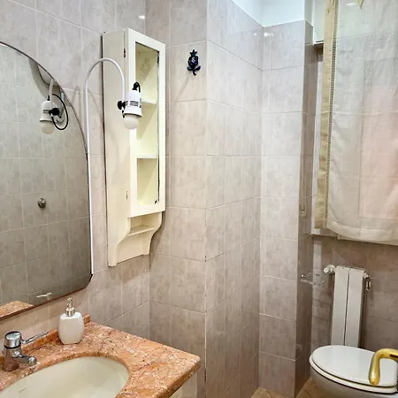 Independent Villa, Superb View Of The Sea * Anzio