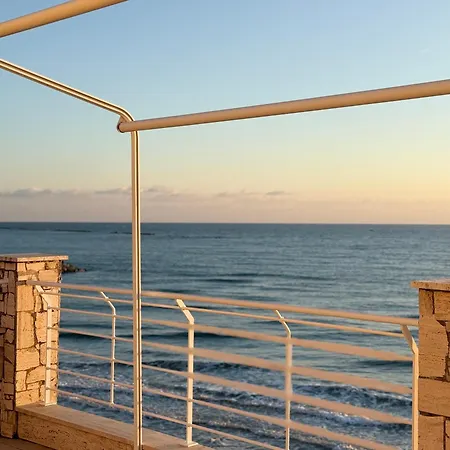 Casa vacanze Independent Villa, Superb View Of The Sea *